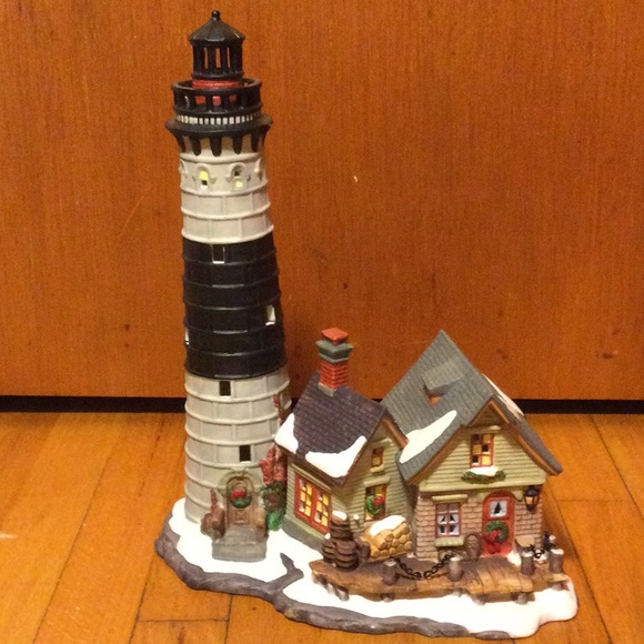 Vintage Santa’s Workbench Fort Augusta Lighthouse - Picture 13 of 13